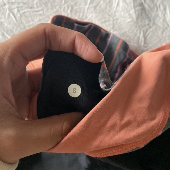 Lululemon Inspire Pants - Picture 4 of 4